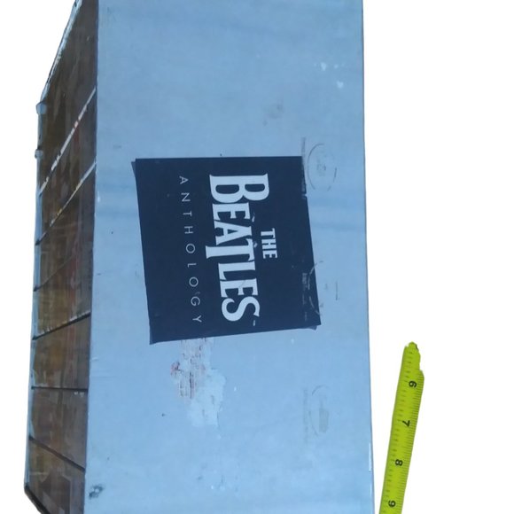 VTG The Beatles Anthology Collectors VHS 8 Tape Box Collection Set 1996 Apple - Picture 6 of 8